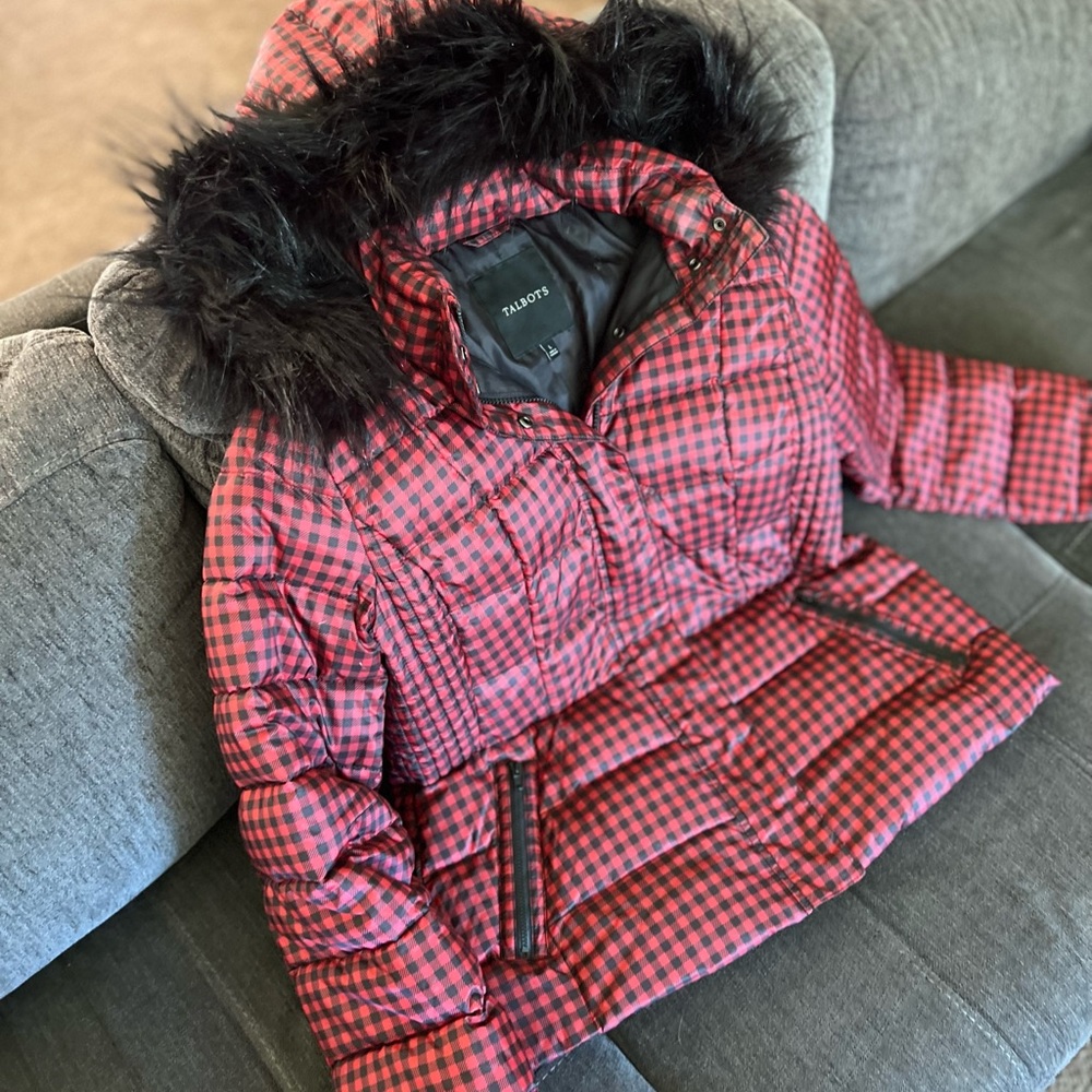 Talbots Red Buffalo Plaid Puffer Coat w Faux Fur Hood- Women’s L